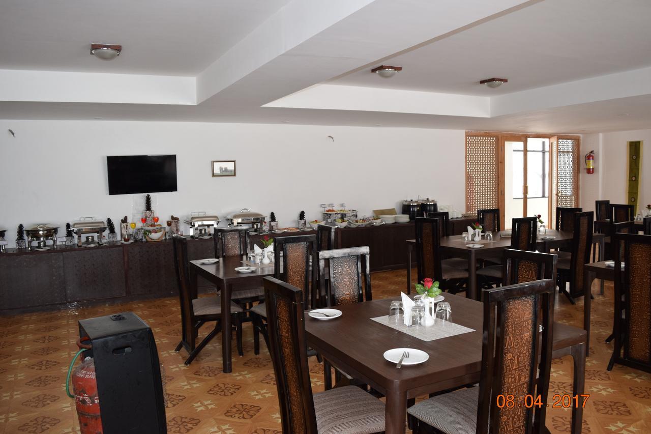 The Sultan Resort Kulan Extérieur photo